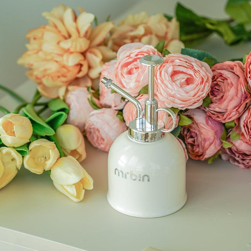 Elegant Vintage - Style Spray Bottle with Fine Mist and Durable Construction - mrbin