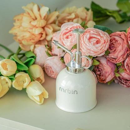 Elegant Vintage - Style Spray Bottle with Fine Mist and Durable Construction - mrbin